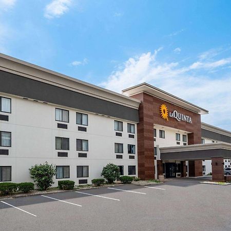 La Quinta Inn By Wyndham Indianapolis Airport Executive Dr Екстериор снимка