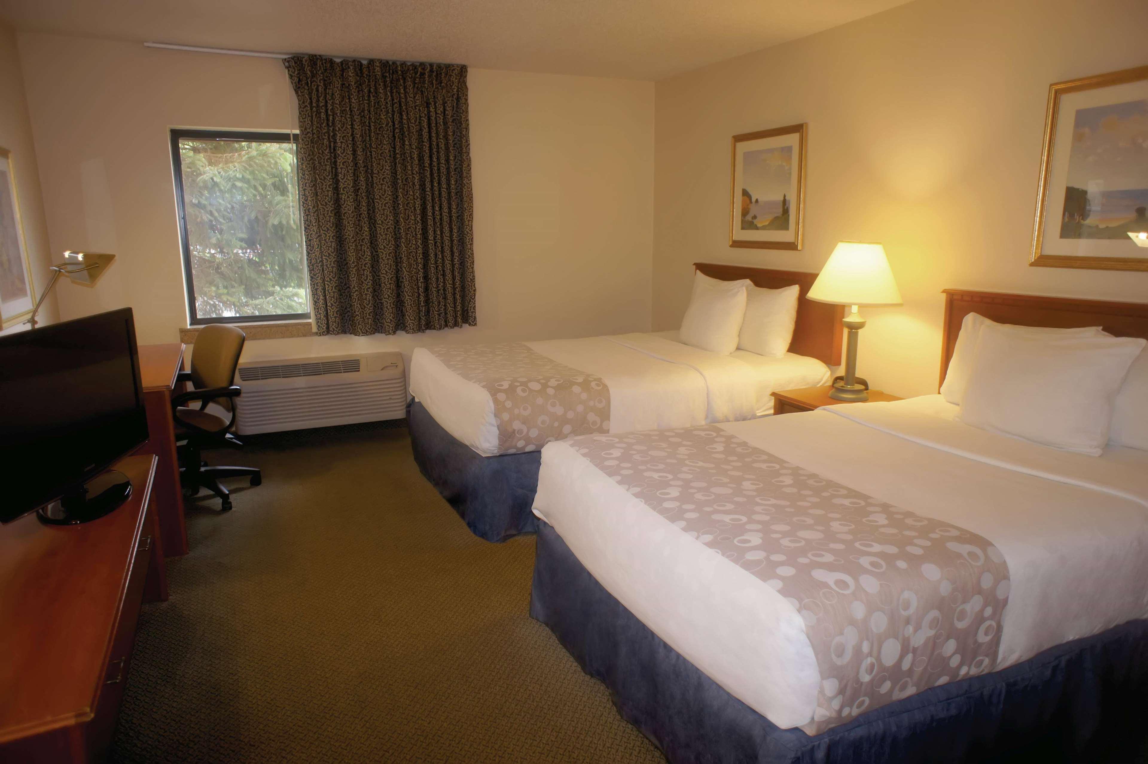 La Quinta Inn By Wyndham Indianapolis Airport Executive Dr Екстериор снимка